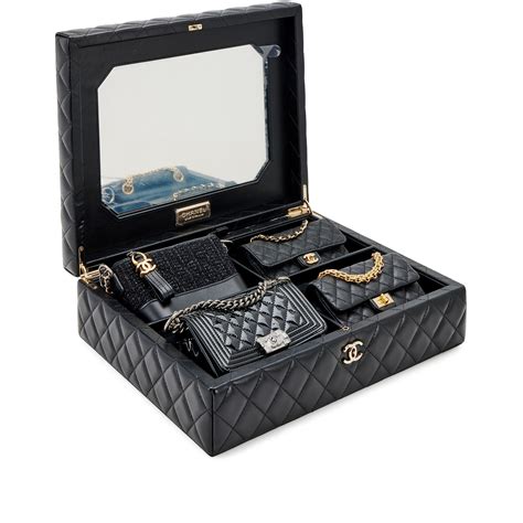 chanel set 4 mini borse prezzo|Chanel Success Story Set Of 4 Mini Bags With Quilted Trunk, .